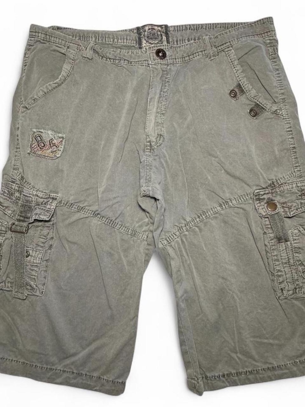 Y2K Men's Olive Cargo Shorts - Golden Jeans